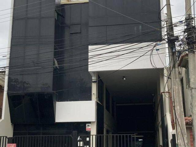 #5317 - Edificio para Venta en Guayaquil - G