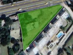 Venta terreno comercial  2135m2 Tumbaco Quito