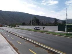 Área para Venta en Quito - 4