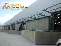 Se alquila bodega 2550m2 - Norte de Quito - En Complejo