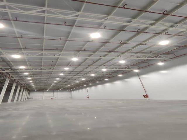 Bodega industrial alquiler 2684m2 Via a Daule Guayaquil E