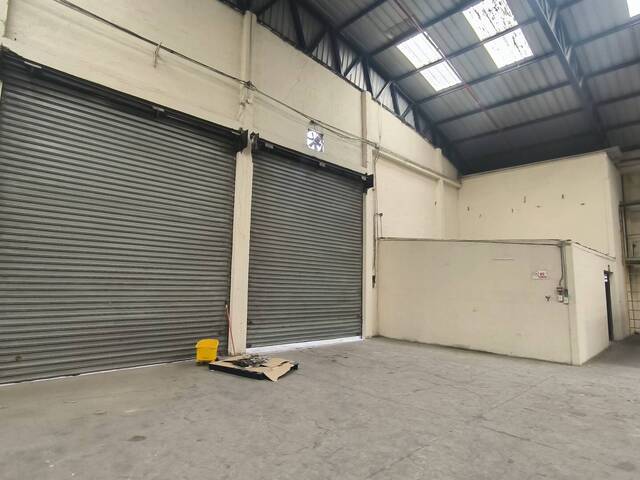 Alquiler Bodega industrial 650M2- Complejo logístico, Guayaq