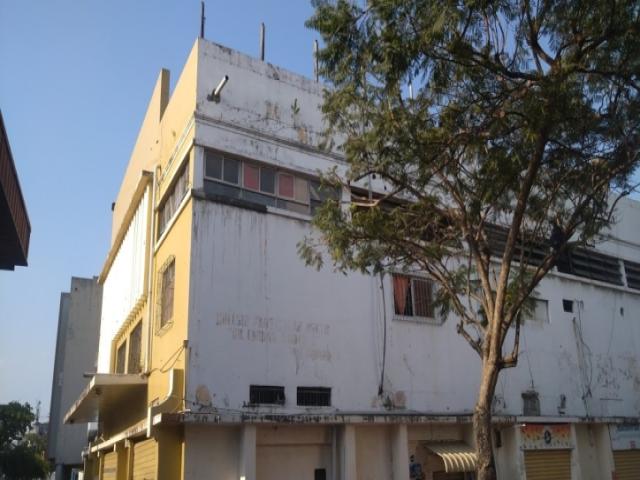 #3693 - Piso Comercial para Venta en Guayaquil - G