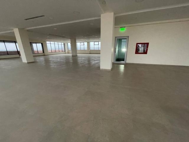 Venta/Alquiler Oficina 83,43m2- Edificio Moderno - Durán, Gu