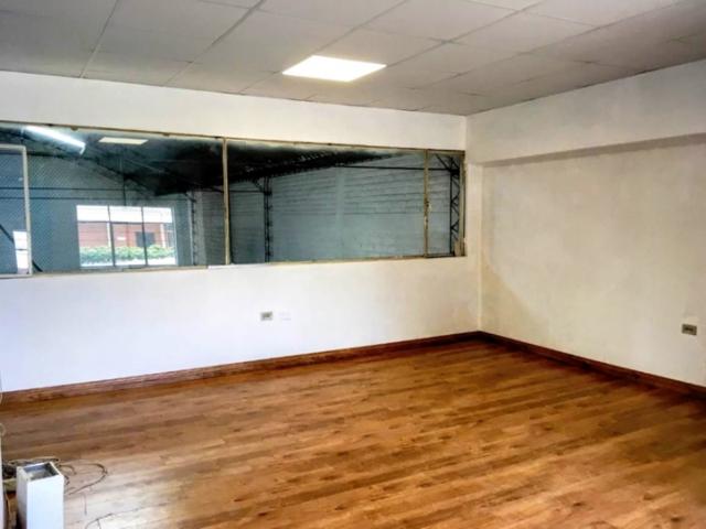 Bodegas para Alquiler en Quito - 4