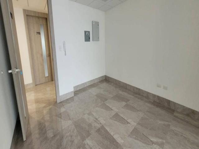 Oficinas para Venta en Daule - 4