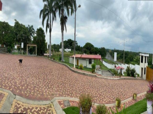 Piso Comercial para Venta en Guayaquil - 4