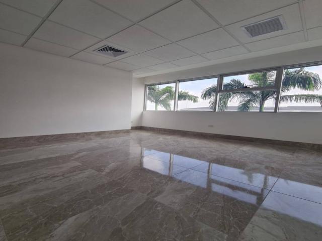 Oficinas para Alquiler en Samborondón - 4