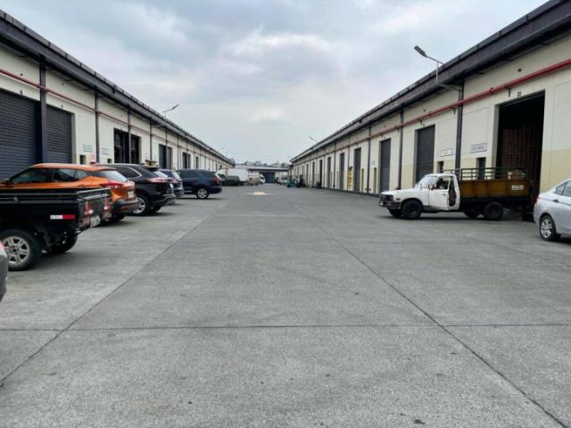 VENTA BODEGA 200 M2-PARQUE CALIFORNIA - VIA A DAULE- GUAYAQU