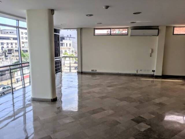 #921 - Oficinas para Venta en Guayaquil - G