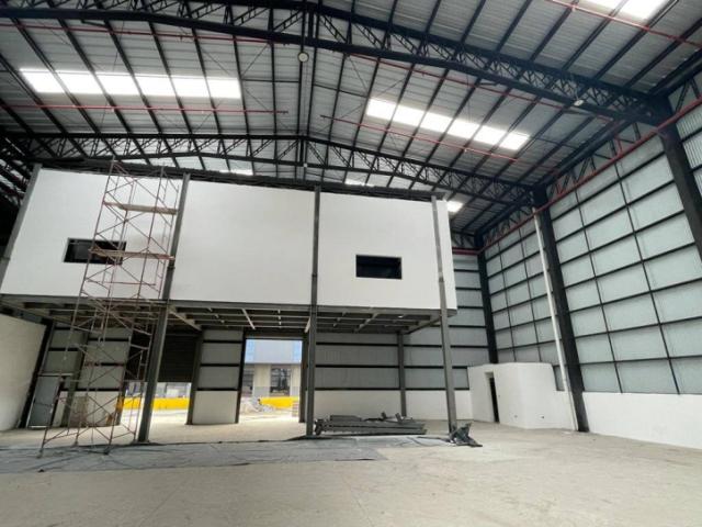 Bodegas para Venta en Quito - 4