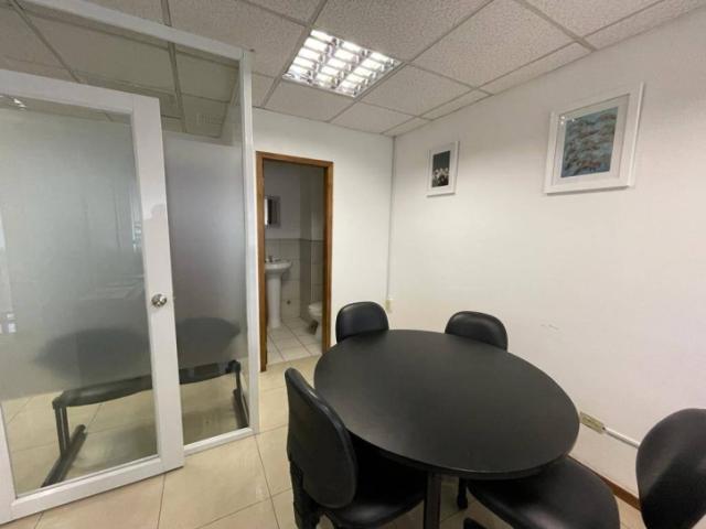 #5025 - Oficinas para Venta en Guayaquil - G