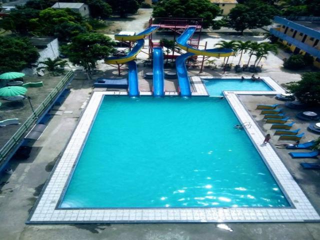 #5031 - Hotel para Venta en Atacames - E