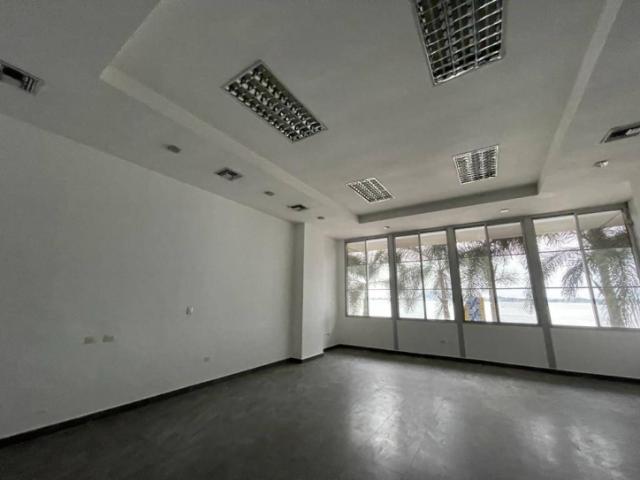 En AlquilerVenta Oficina 185m2- Vísta al Río- Puerto Santa