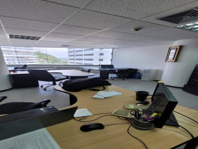 #5132 - Oficinas para Venta en Guayaquil - G