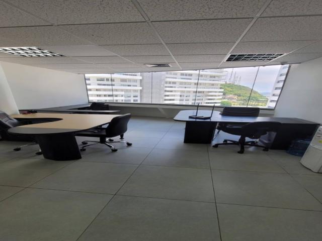 #5132 - Oficinas para Venta en Guayaquil - G