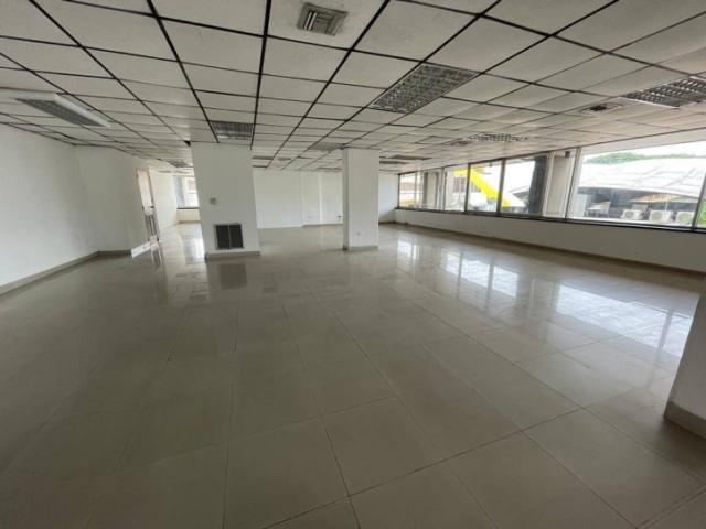 Oficina en alquiler 39794m2 - Edificio ejecutivo - Av de L