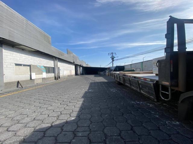 Bodegas para Venta en Quito - 4