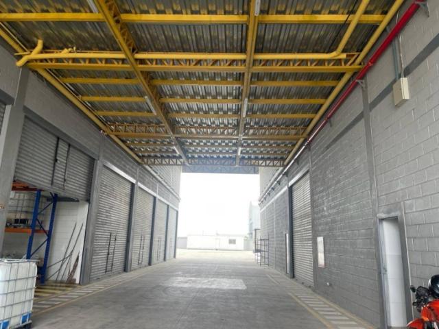Bodegas para Alquiler en Durán - 2