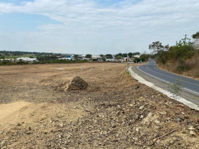 TERRENO INDUSTRIAL ALTO IMPACTO VENTA 59.347 M2 Vía a Daule 