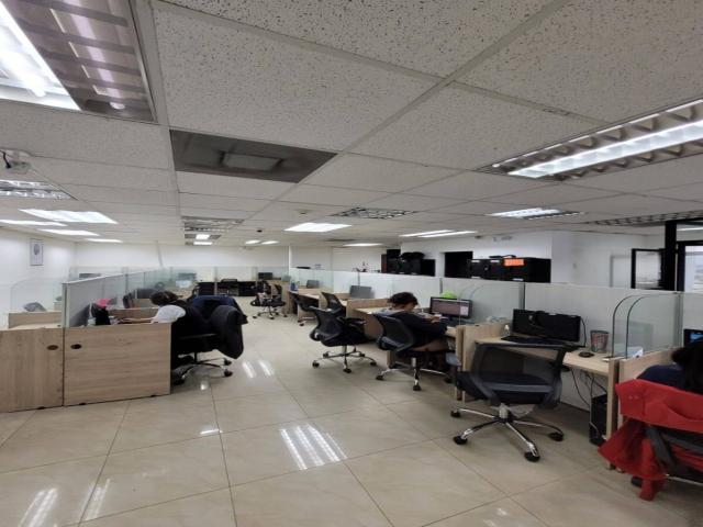 Venta/Alquiler oficina 108m² Edif. Torres del Norte,  Av. Mi