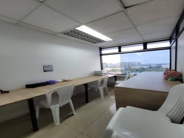Oficinas para Venta en Guayaquil - 4