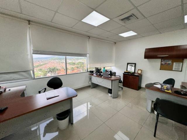 Oficina alquiler 49m2 Edif River Plaza- Av León Febres Co