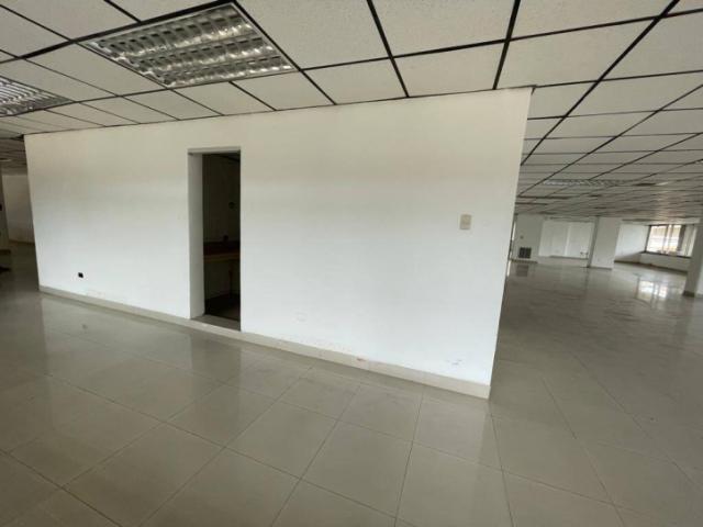 Oficina en alquiler 33357m2 - Edificio ejecutivo - Av de L