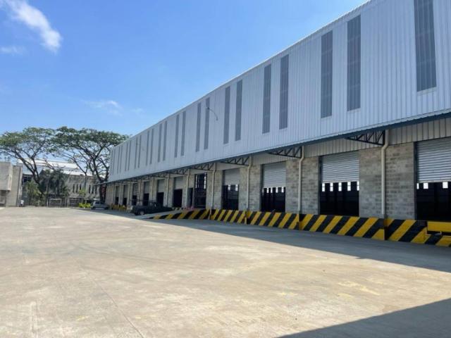 En alquiler Ofibodega Industrial 2000m² - Vía a Daule Vía P
